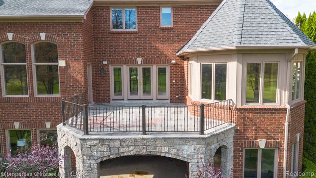5023 Rockaway Lane, Independence Charter Township, MI 48348
