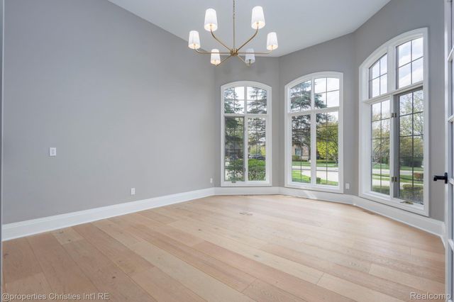 5023 Rockaway Lane, Independence Charter Township, MI 48348