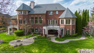 5023 Rockaway Lane, Independence Charter Township, MI 48348