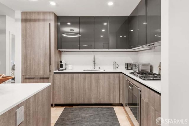 338 Main Street 3H, San Francisco, CA 94105