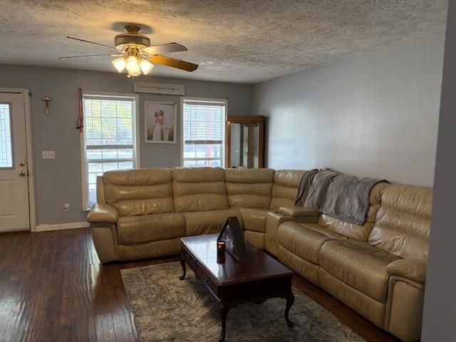 4701 MICHIE PEBBLE HILL RD, Michie, TN 38357