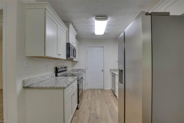 150 Henry Clay RD, Newport News, VA 23601