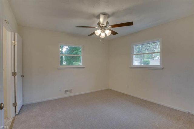 150 Henry Clay RD, Newport News, VA 23601