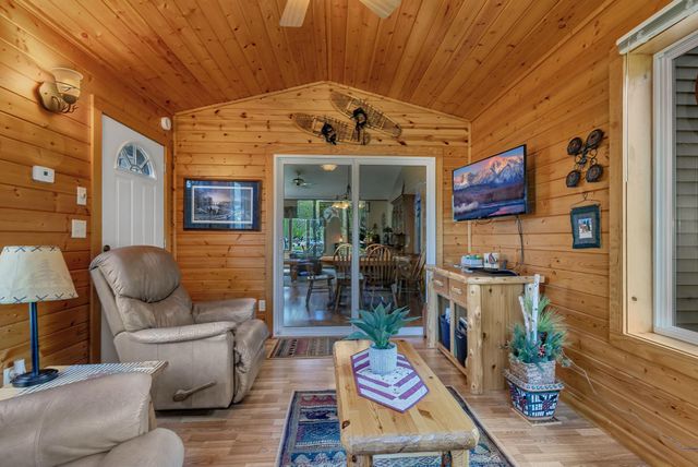 419 12th Avenue N, Sartell, MN 56377