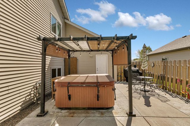 419 12th Avenue N, Sartell, MN 56377