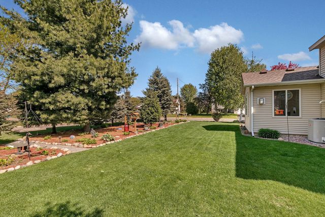 419 12th Avenue N, Sartell, MN 56377