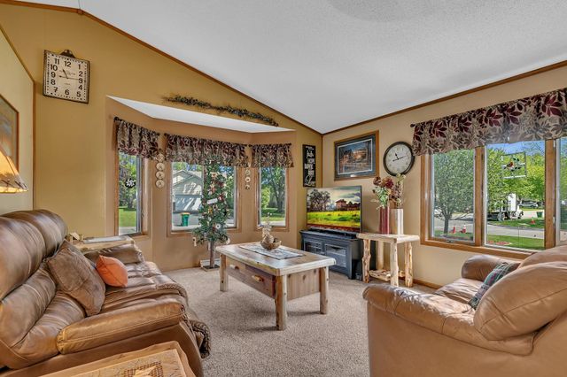 419 12th Avenue N, Sartell, MN 56377