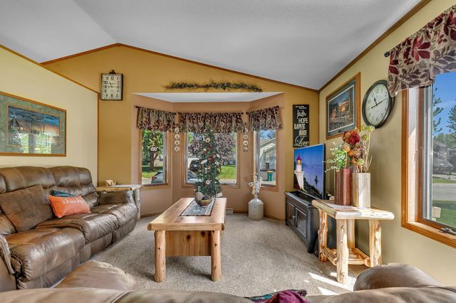 419 12th Avenue N, Sartell, MN 56377
