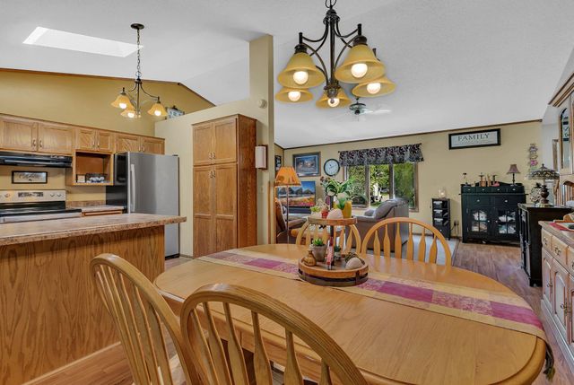419 12th Avenue N, Sartell, MN 56377