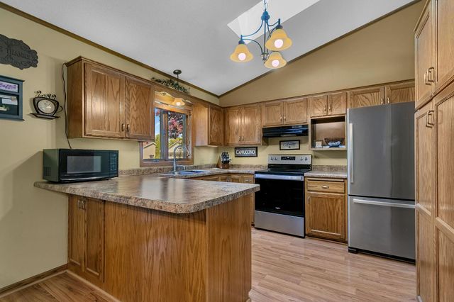 419 12th Avenue N, Sartell, MN 56377