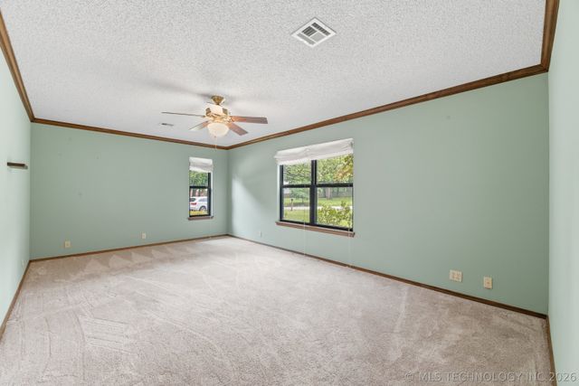 700 Hickory Hill Road, Sapulpa, OK 74066