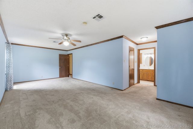 700 Hickory Hill Road, Sapulpa, OK 74066