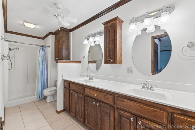 700 Hickory Hill Road, Sapulpa, OK 74066