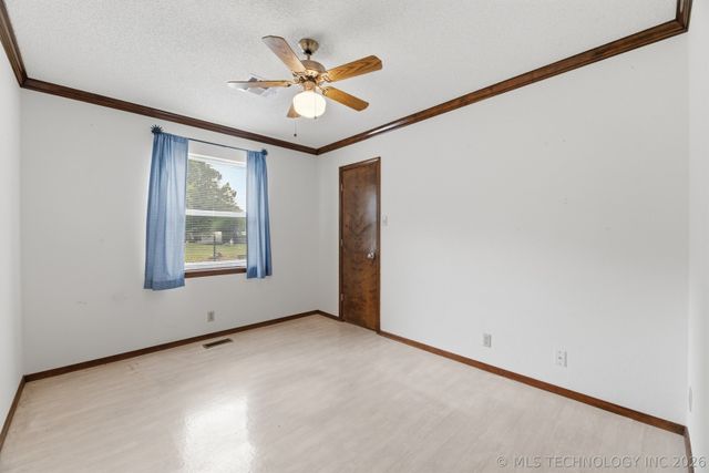 700 Hickory Hill Road, Sapulpa, OK 74066