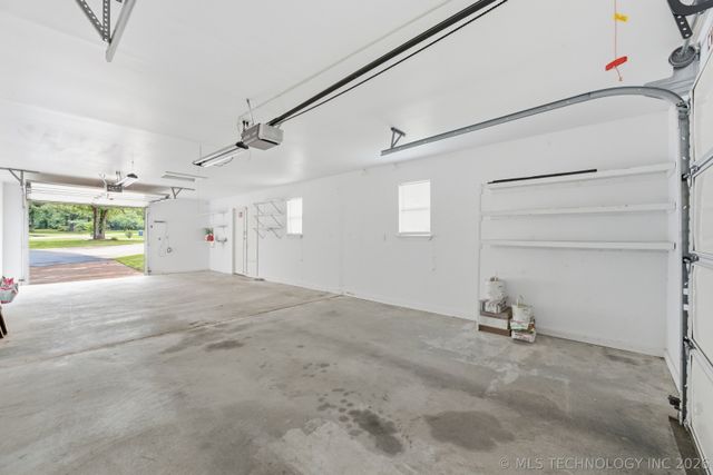 700 Hickory Hill Road, Sapulpa, OK 74066