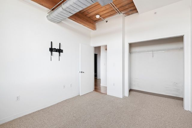 146 Court Street 603, Brockton, MA 02302