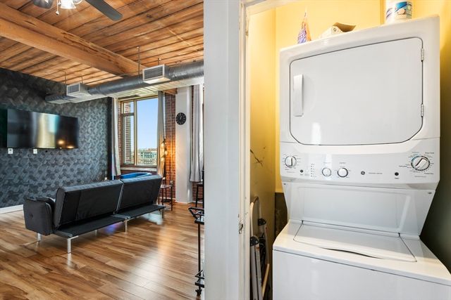 146 Court Street 603, Brockton, MA 02302