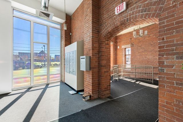 146 Court Street 603, Brockton, MA 02302