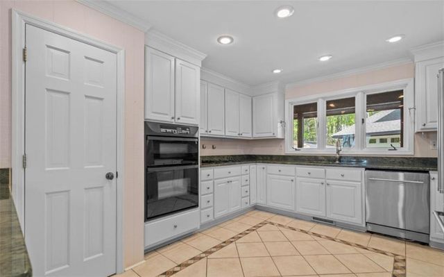 148 Kingfisher, Big Canoe, GA 30143