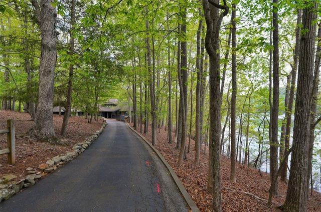 148 Kingfisher, Big Canoe, GA 30143