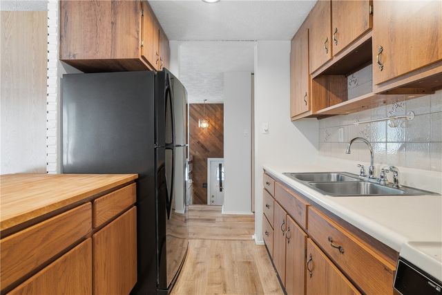 113 Cranbrooke Dr, Findlay Twp, PA 15108