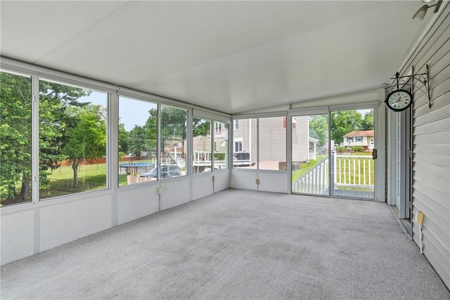 113 Cranbrooke Dr, Findlay Twp, PA 15108