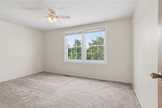 113 Cranbrooke Dr, Findlay Twp, PA 15108