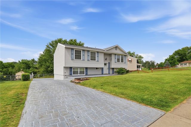 113 Cranbrooke Dr, Findlay Twp, PA 15108