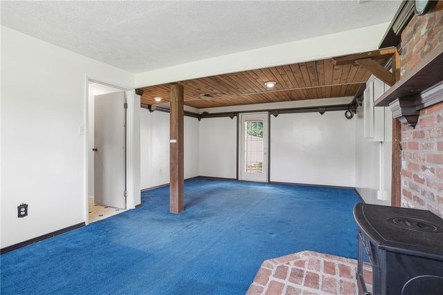 113 Cranbrooke Dr, Findlay Twp, PA 15108
