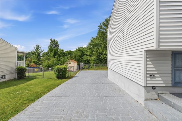 113 Cranbrooke Dr, Findlay Twp, PA 15108