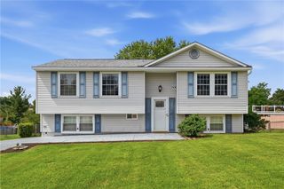 113 Cranbrooke Dr, Findlay Twp, PA 15108