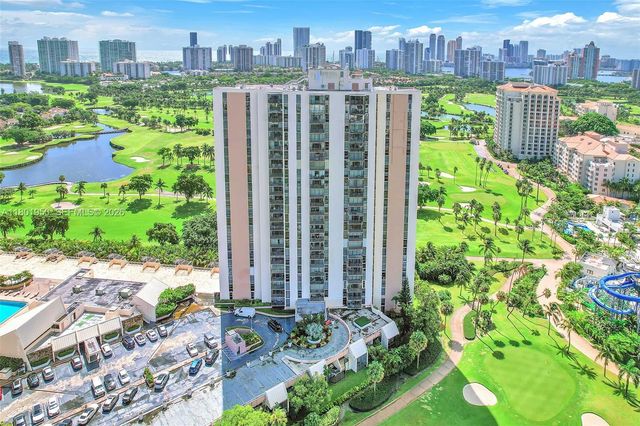 20335 W Country Club Drive 1108, Aventura, FL 33180