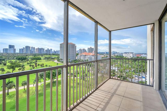 20335 W Country Club Drive 1108, Aventura, FL 33180