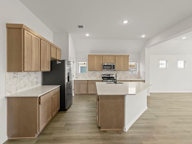 581 Biscayne Bay BND, Kyle, TX 78640