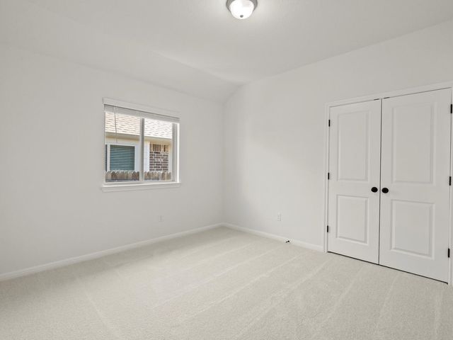 581 Biscayne Bay BND, Kyle, TX 78640