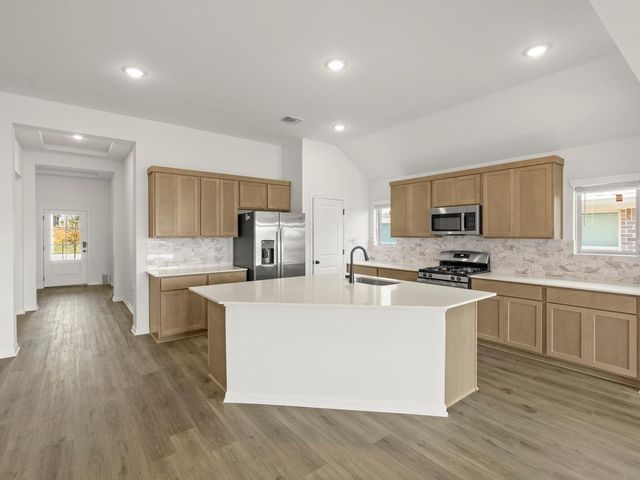 581 Biscayne Bay BND, Kyle, TX 78640