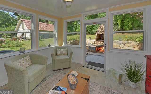 102 Cherry Street, Toccoa, GA 30577