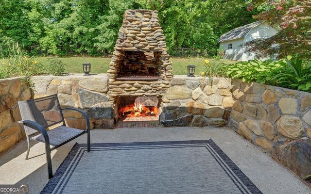 102 Cherry Street, Toccoa, GA 30577