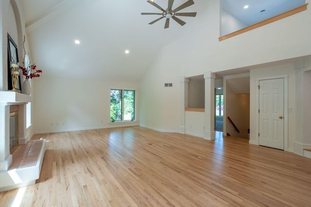 3050 W PICKET POST ST, Columbia, MO 65203