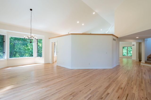 3050 W PICKET POST ST, Columbia, MO 65203