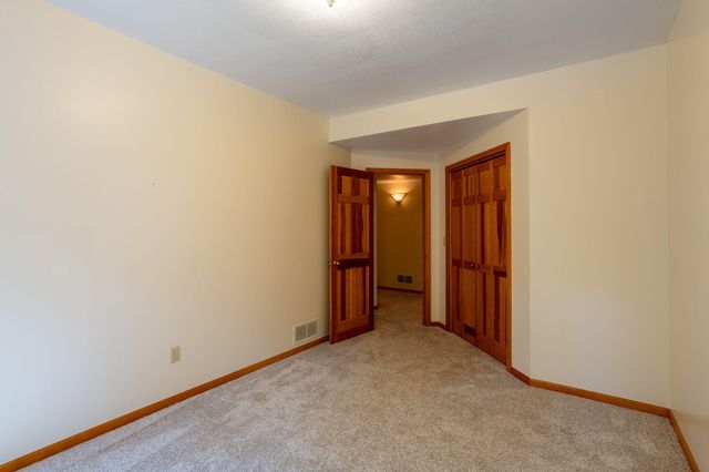 3050 W PICKET POST ST, Columbia, MO 65203