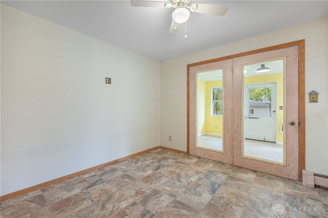 45 Tulip Lane, Riverside, OH 45432