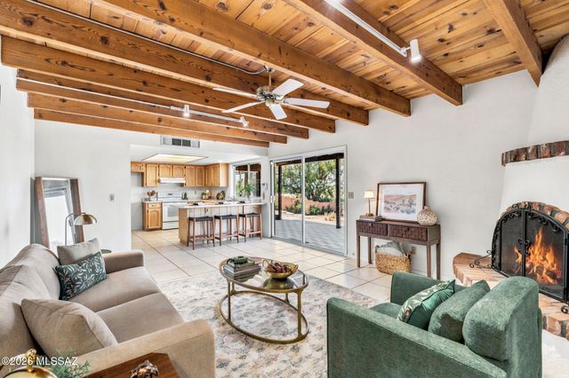 3951 N Four Winds Drive, Tucson, AZ 85750
