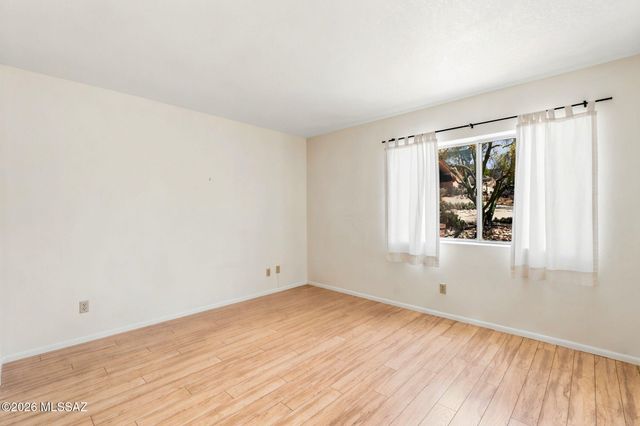3951 N Four Winds Drive, Tucson, AZ 85750