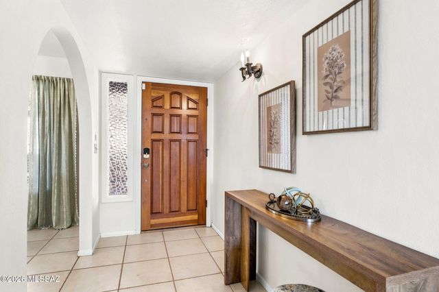 3951 N Four Winds Drive, Tucson, AZ 85750