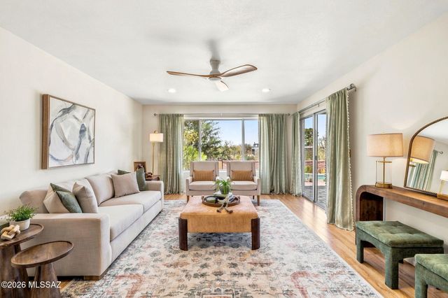 3951 N Four Winds Drive, Tucson, AZ 85750