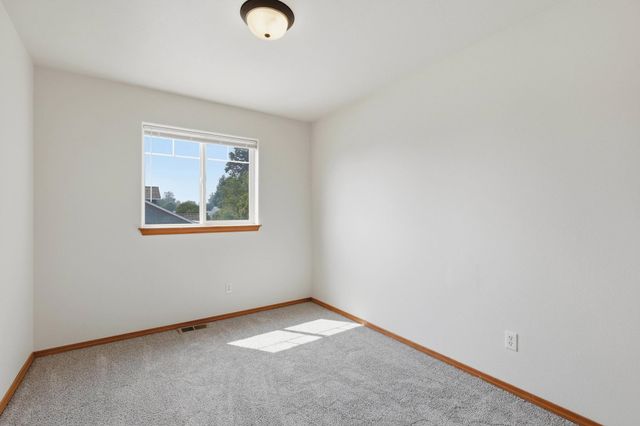 620 N Lucille Ln, Spokane Valley, WA 99216