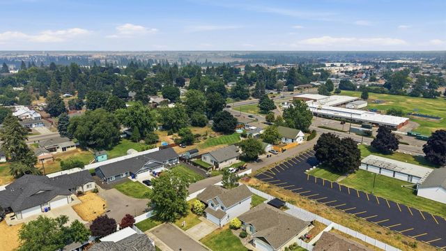 620 N Lucille Ln, Spokane Valley, WA 99216