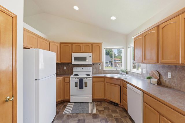 620 N Lucille Ln, Spokane Valley, WA 99216