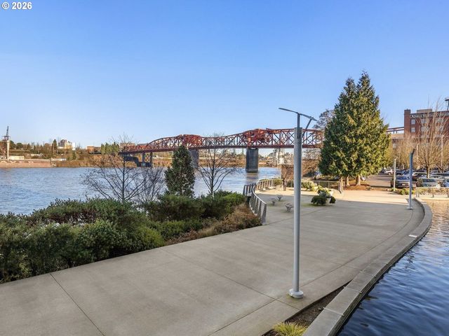 1310 Nw NAITO Pkwy 509, Portland, OR 97209